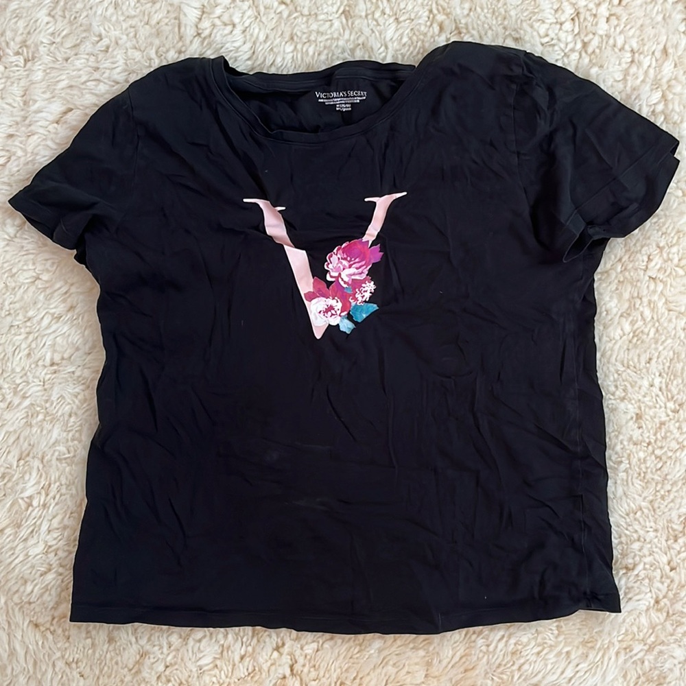 Victoria’s Secret Sleep Top